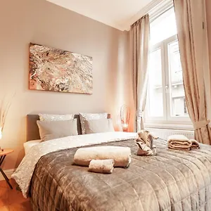  Appartement Luxury Palace By Rikas België
